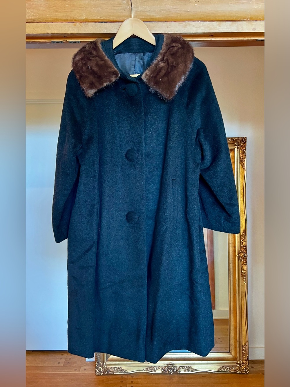 Forstmann vintage wool coat with real fur collar size Large